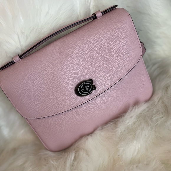 New Coach Cassie - Picture 1 of 5